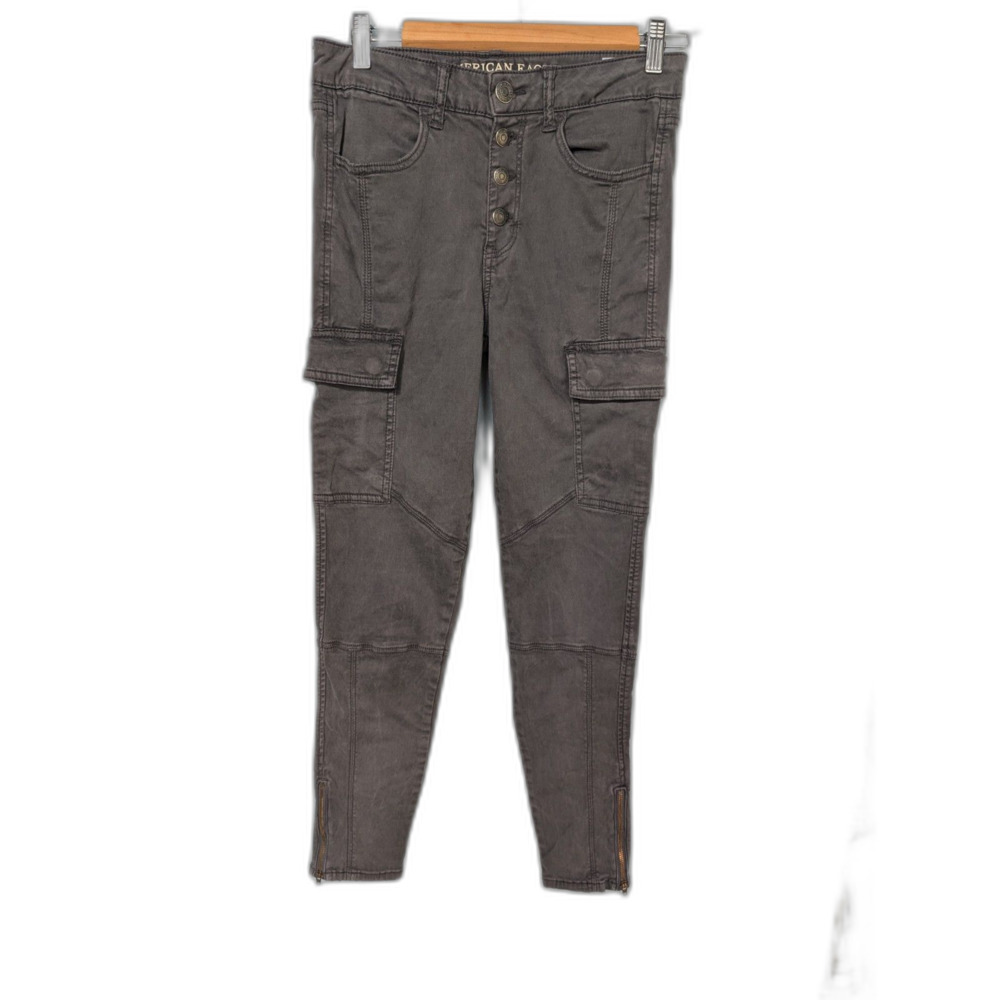 Y2K Gorpcore American Eagle Grey Cargo Skinny Pants, high waisted size 8